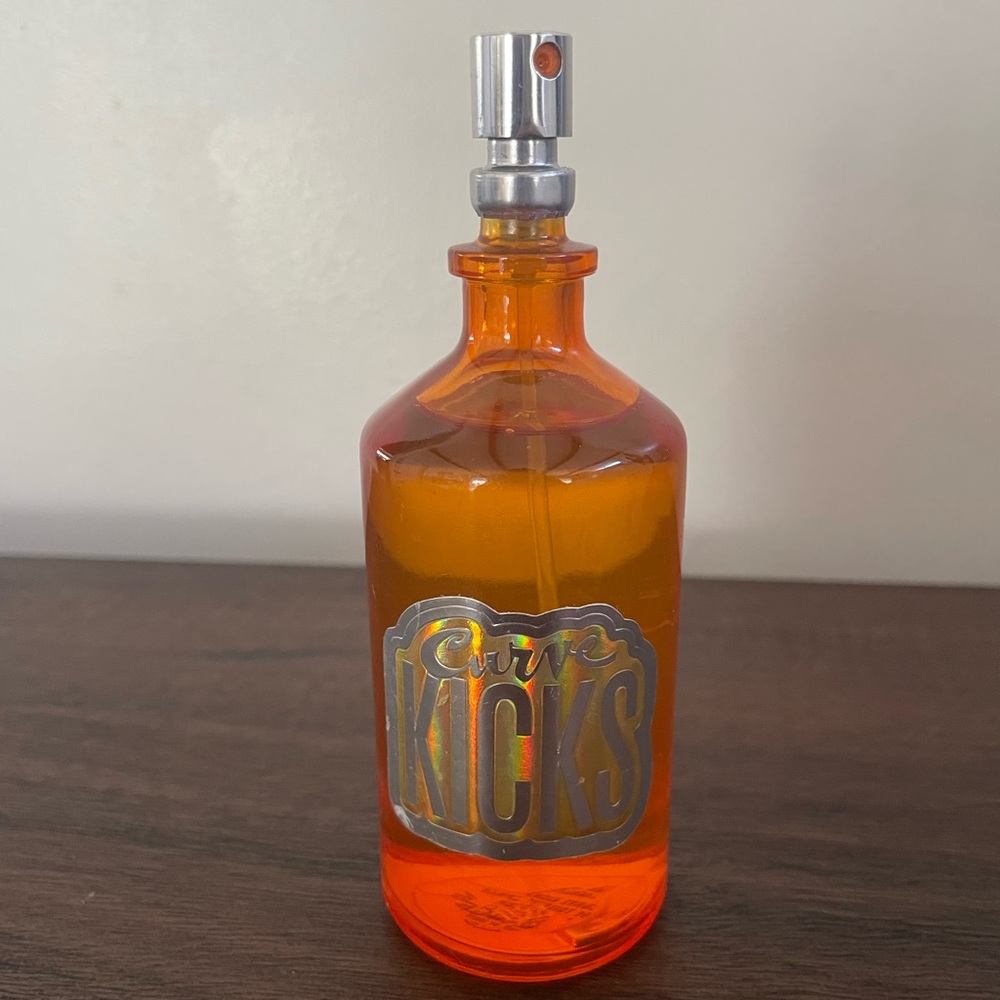CURVE KICKS Liz Claiborne edt Perfume women 3.4 oz